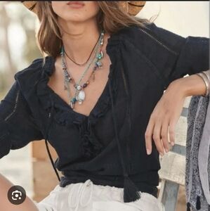 EVERYTHING $10- Sundance Catalog Artists Top Black New Small